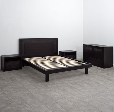 Como todos los años las tiendas online de muebles y decoración ponen en marcha una oleada de descuentos especiales de navidad para que nadie se quede sin renovar el mobiliario del hogar y puedan recibir con alegría la llegada de un nuevo año. En Tiendasdecor.com no podría ser diferente y se ha preparado con increíbles ofertas y descuentos en dormitorios, productos de diseño y calidad que además de aportar ese plus de elegancia serán los protagonistas de los mejores momentos de relax.